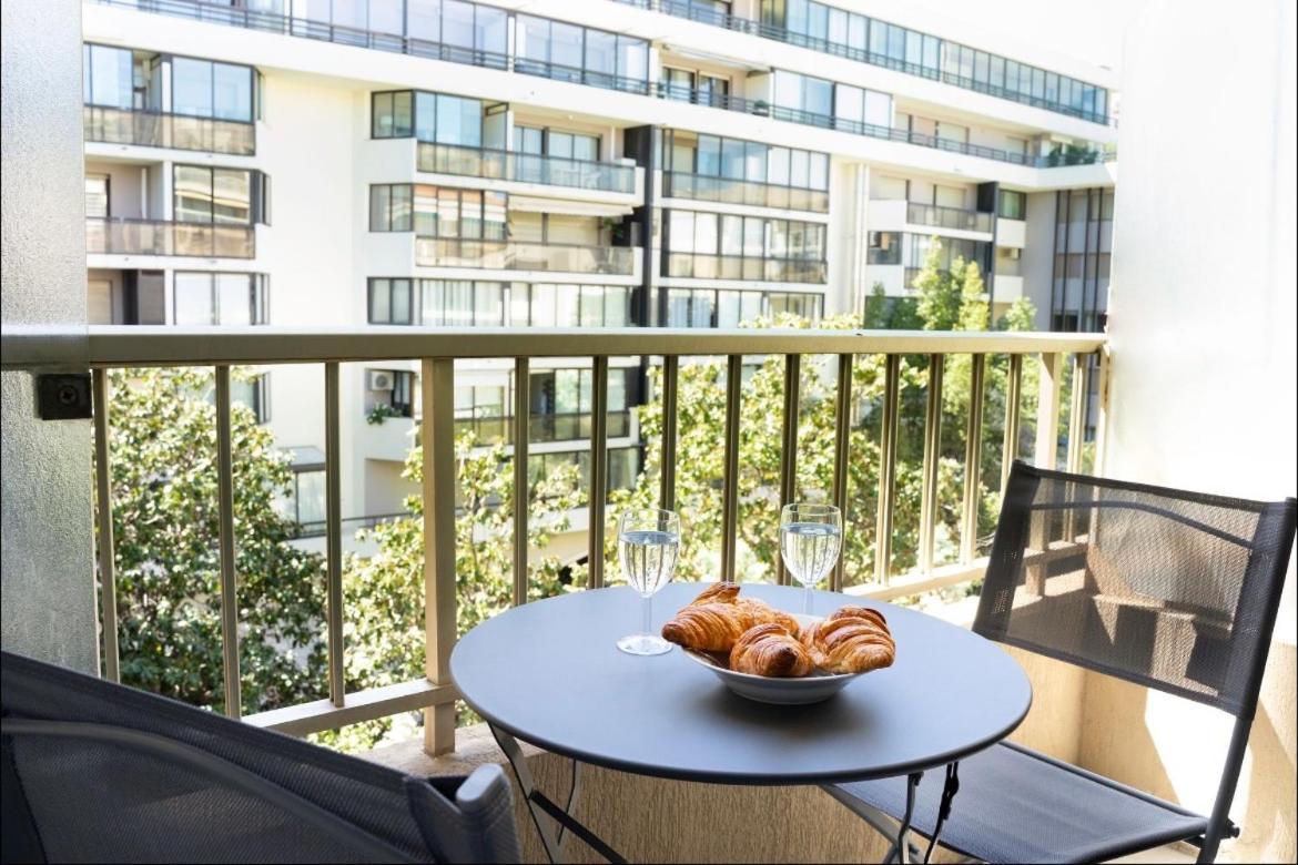 Majestic Apartment Кан Екстериор снимка